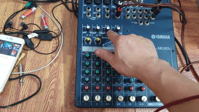 Mixer yamaha MG102c, giá 2triệu. đẹp lung linh hoạt động hoàn hảo. Zalo 0945970986 смотреть онлайн