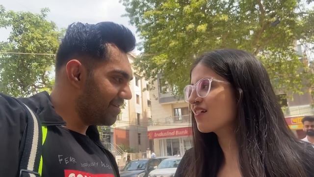 RUCHIKA KA GYM MEIN MAZZAK BAN GYA? смотреть онлайн