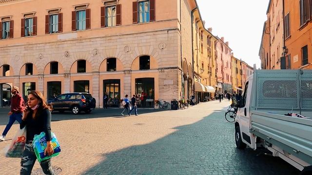 FERRARA ? (Emilia-Romagna) Italy walking tour in 4k смотреть онлайн