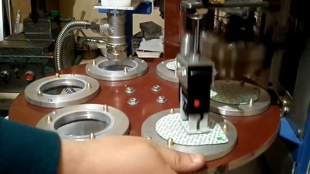 Запайщик стаканов, полуавтомат смотреть онлайн