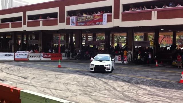 Mitsubishi Lancer Evolution 10 Drift смотреть онлайн