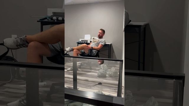 The 220 Gallon Aquarium Setup - From Start to Finish! смотреть онлайн