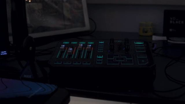 Office Tour - Day Trading, Streaming, and Work From Home Setup 2022 смотреть онлайн