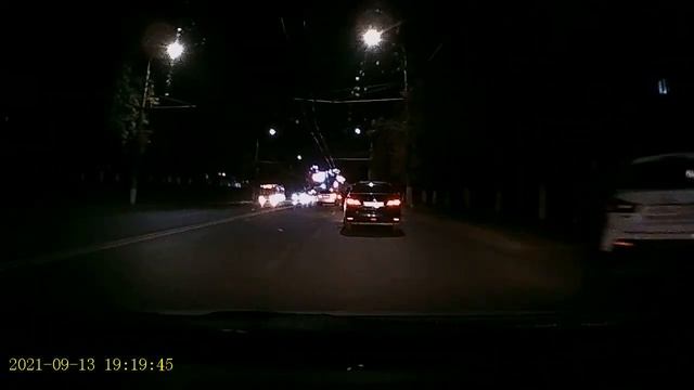 CAMSHEL DVR 210 ПРИМЕР НОЧНОЙ ЗАПИСИ С ПЕРЕДНЕЙ КАМЕРЫ смотреть онлайн