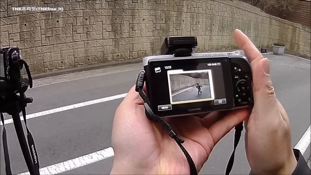 Canon EOS 70D vs Samsung NX300 Burst Shooting смотреть онлайн