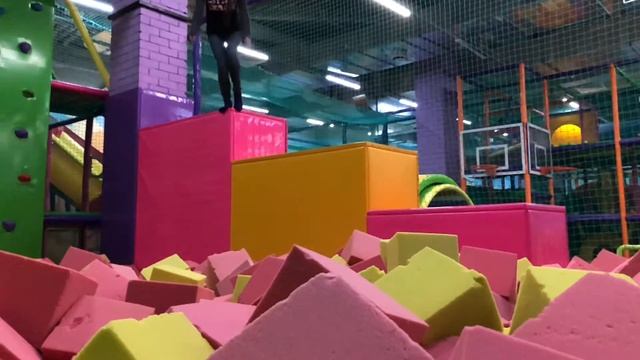 Фан видео Slot Lego батуты смотреть онлайн