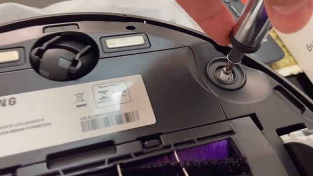 ASPIRADOR ROBÔ SAMSUNG POWERBOT-E VR5000 смотреть онлайн