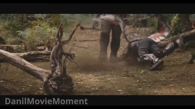 Танос под песню 'Монстр' смотреть онлайн