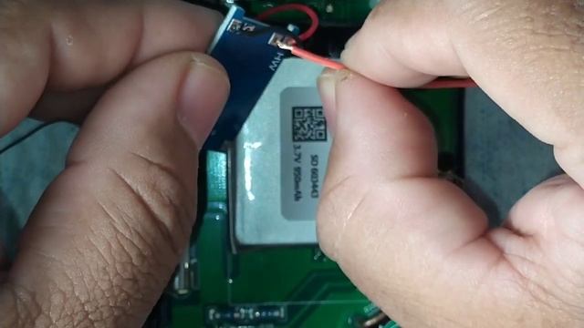 INSTALAÇÃO BATERIA DE LÍTIO NO MULTÍMETRO ANENG Q1 (BATTERY INSTALLATION) смотреть онлайн