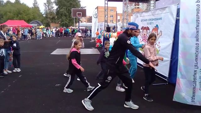 Брейк данс Мастер класс 1 Ярмарка спорта 04 09 22 смотреть онлайн