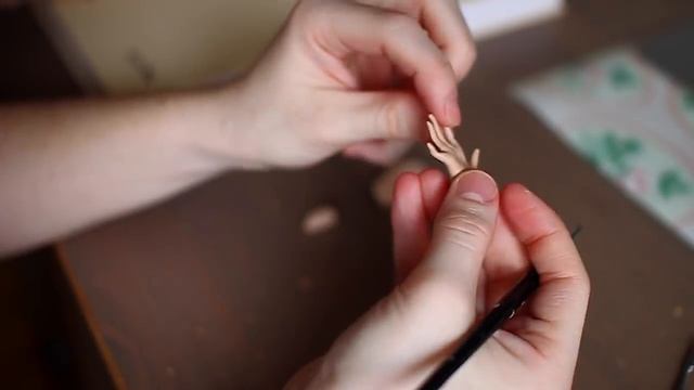 DOLL'S HANDS SCULPTING // ЛЕПКА РУК ШАРНИРНОЙ КУКЛЫ смотреть онлайн