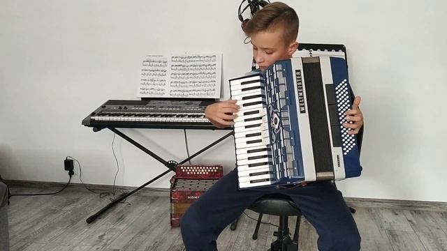 Czerwone wino akordeon weltmeister cordal смотреть онлайн