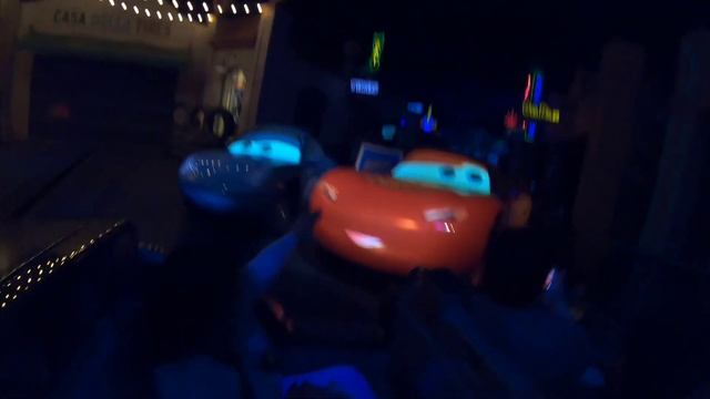 Car's Ride @Disneyland California Adventures 2022 смотреть онлайн