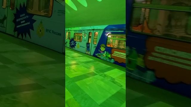 Метро в Москве "Нахимовский Проспект " смотреть онлайн