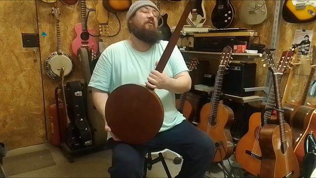 Обзор банджо Elvis. Tokio, Japan 197x смотреть онлайн