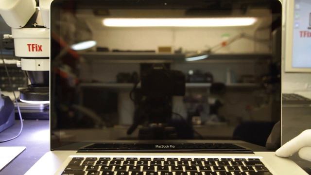 TFix MacBook Pro (MBP) Unibody, Early-2011 Graphic Card failure смотреть онлайн