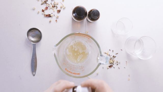 Stay Home DIY Honey Face Wash for Clearer, Brighter Looking Skin From My Beauty Kitchen смотреть онлайн