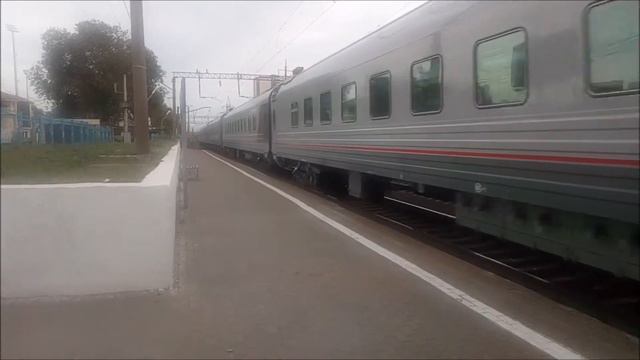 Электровоз ЭП1М-759 с поездом №155С Анапа-Москва смотреть онлайн