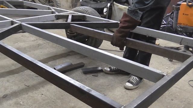 самодельный прицеп для лодки(часть 2) смотреть онлайн