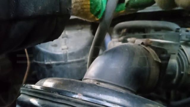 Замена расширительного бачка. УАЗ Патриот. смотреть онлайн