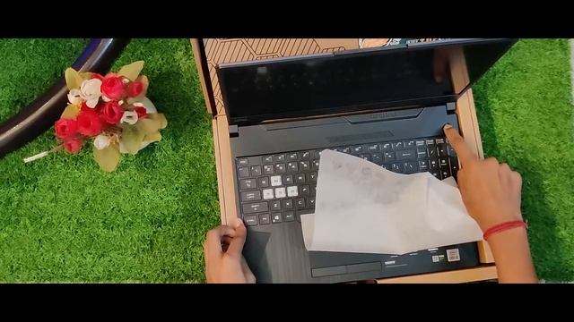 Asus TUF F15 Gaming laptop unboxing смотреть онлайн