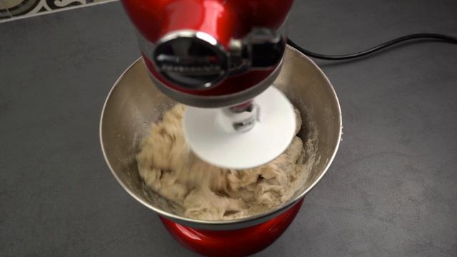Mit Diesen Zutaten Schmeckt Dein Mehlfreies Brot Wie Ein Echtes Brot, Und Keiner Merkt Es!