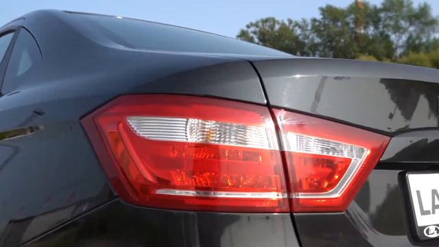 ВАЗ (Lada) Vesta Cross смотреть онлайн