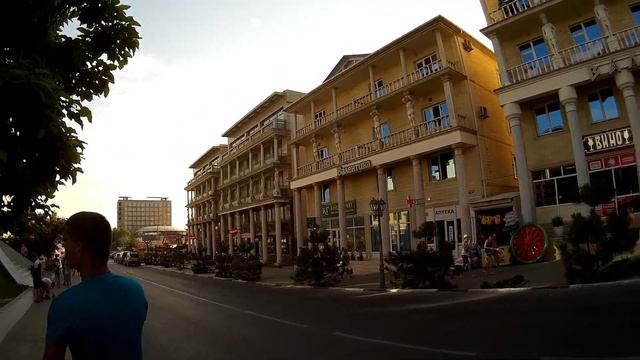 ЛЕТНИЕ ВЛОЖИКИ/ ОТПУСК В ВИТЯЗЕВО/ ПЕРВЫЙ ДЕНЬ НА МОРЕ/ НАБЕРЕЖНАЯ ПАРАЛИЯ/"ВИЗАНТИЯ" ПАРК смотреть онлайн