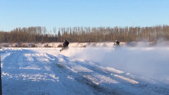 Renegade XRS 850 Vs E Tec 800 2021