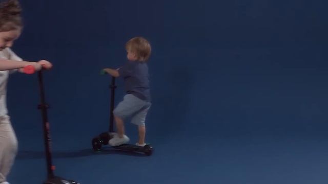 QPLAY Future LED Kids Scooter смотреть онлайн