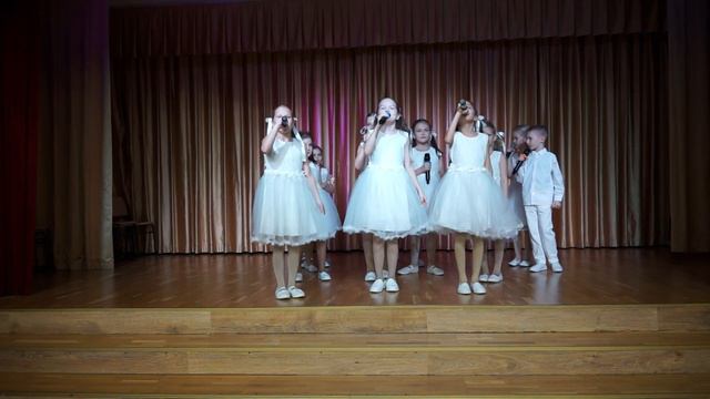 Детство без границ! ПЕРВЫЙ год обучения 7-8 лет