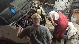 Сколько у меня уходит времени на то чтоб снять движок ЗМЗ 406 с Газели. Ремонт ЗМЗ 406.