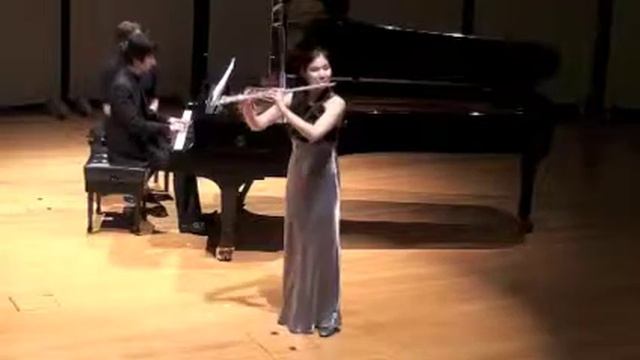 Joaquin Rodrigo: Concierto Pastoral for Flute.1st mvt. Hye-Won Suh смотреть онлайн