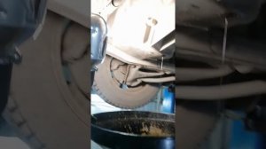 Как открутить масляный фильтр на рено? Дастер, Ларгус, Логан и т. д