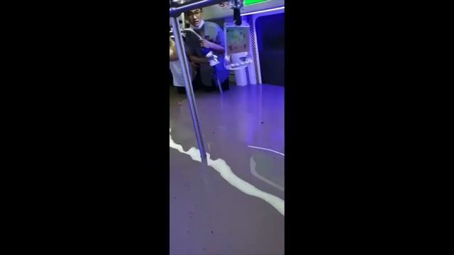 Heavy Rainfall Causes Severe Flooding in Zhengzhou, Henan Province, China 中国河南郑州 July 2021 смотреть онлайн