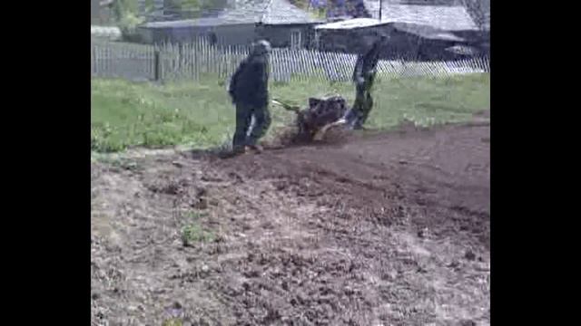 Пахота-смехота.mp4 смотреть онлайн