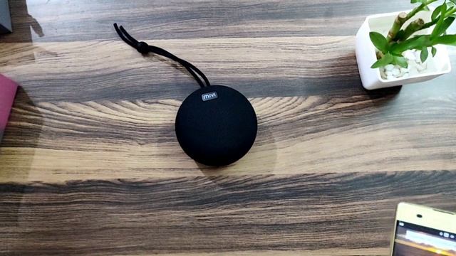 Mivi Roam bluetooth speaker REVIEW | best under ₹1200 | water proof test. смотреть онлайн