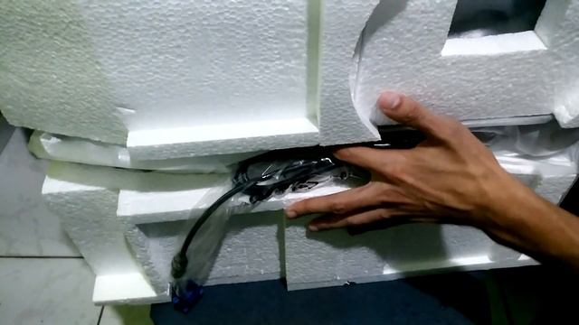 Unboxing - Monitor AOC 24' 1ms 75Hz смотреть онлайн