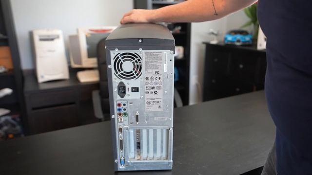 Compaq Presario 4880 : The most out of this world powerfull PC you could get in 1997 - Specs+Tour смотреть онлайн