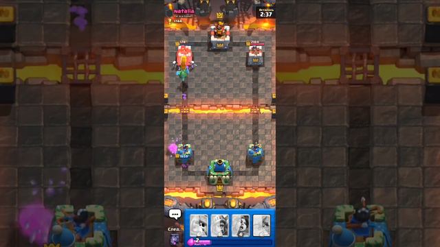СПУСТЯ 8 МЕСЯЦЕВ ЗАШЁЛ В Clash Royale 😱 смотреть онлайн