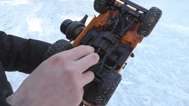 ✅ MN98 Defender D90 Camel Trophy в 12 масштабе