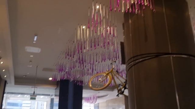 Эмираты из Казахстана. День третий, Бурдж-Халифа, Downtown Dubai и переезд из Дубая в Абу-Даби.#оаэ смотреть онлайн