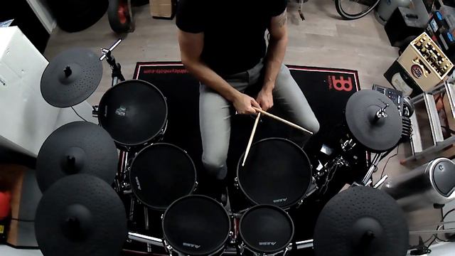 Michael Jackson - scream (drum cover) смотреть онлайн