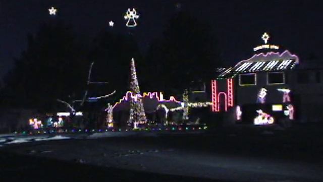 Christmas Lights Utah "Jingle Bone Swing" смотреть онлайн