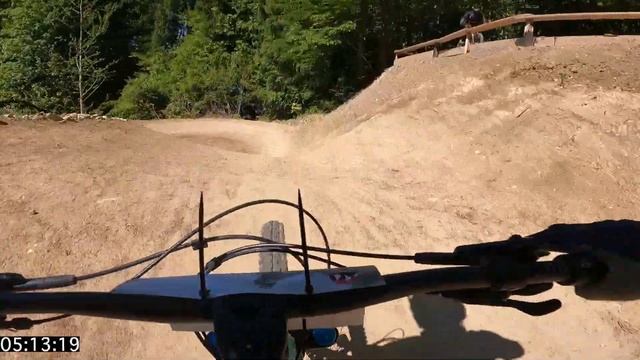 Nie wieder RENTAL BIKES! Erster Tag im Bikepark mit meinem Canyon Spectral смотреть онлайн