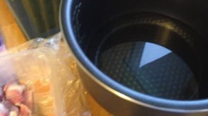 Как приготовить куриные желудочки — очистить желудочки и потушить в мультиварке