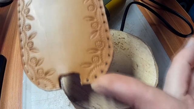 Ключница для одного ключа Делаем своими руками Key case for one key смотреть онлайн