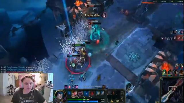 League Of Legends! (MY BIG CHUNGUS CAT RUINS MY COMPUTER BY SPILLING WATER ON IT!) смотреть онлайн