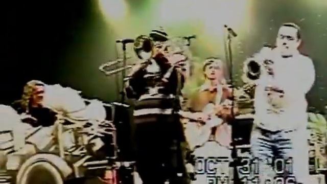 Widespread Panic w/ SBD Audio ~ 10/31/2001 UIC, Chicago, IL Joe's Garage~Wild Thing~Joe's Garage* смотреть онлайн