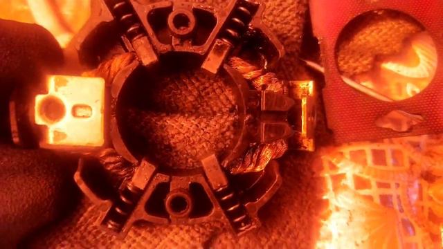 Стартер МАЗДА СХ-7 щётки размер ,чистка ,разбор.mp4